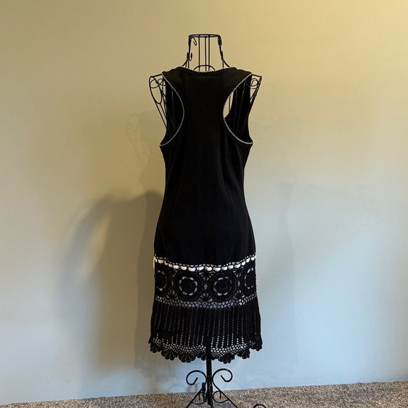 Moda International Black and White crochet tank Dress - Picture 2 of 4